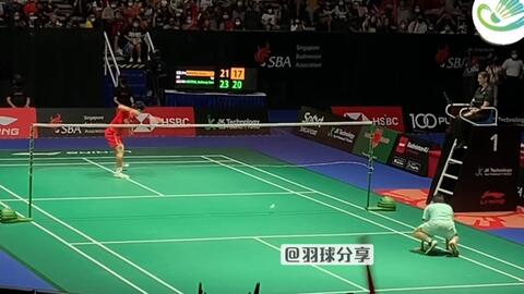 他用自己的 他用自己的