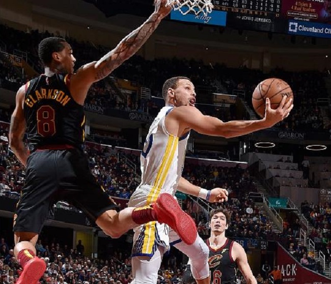 前点佯动 前点佯动